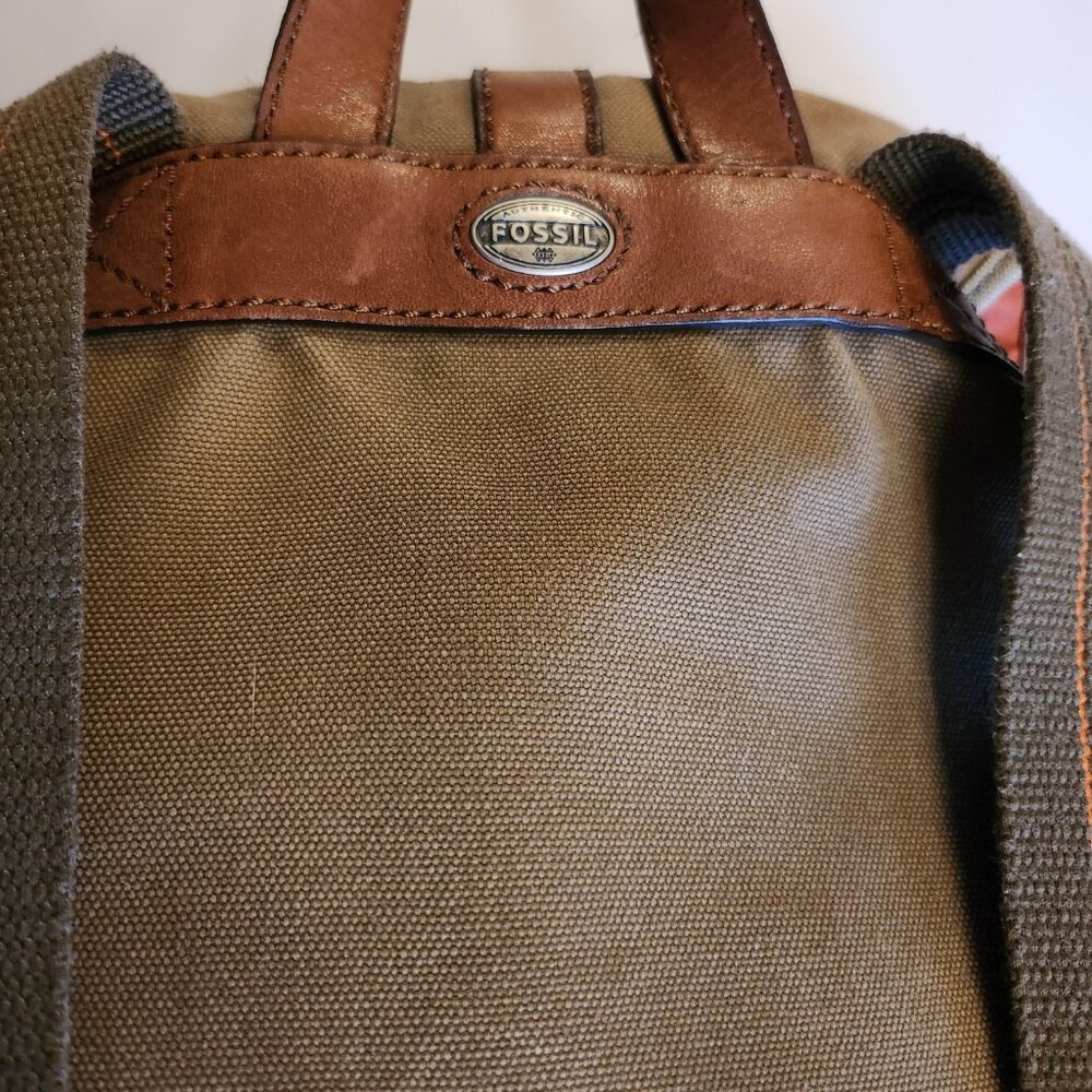 Fossil Backpack - Picture 3 of 5